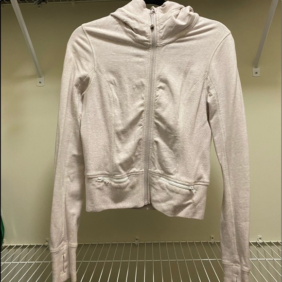 lululemon athletica Jackets & Blazers - Lululemon cropped zip up hoodie